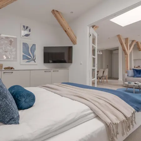 Appartement Harbor - Przy Rynku 3*