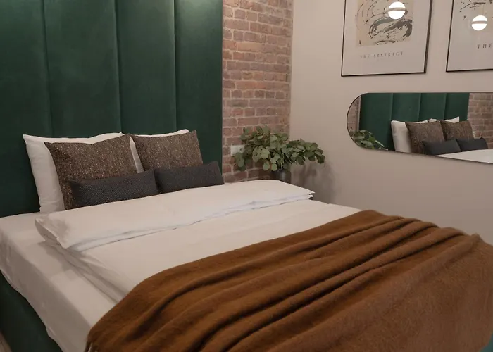 Harbor - Przy Rynku 3*